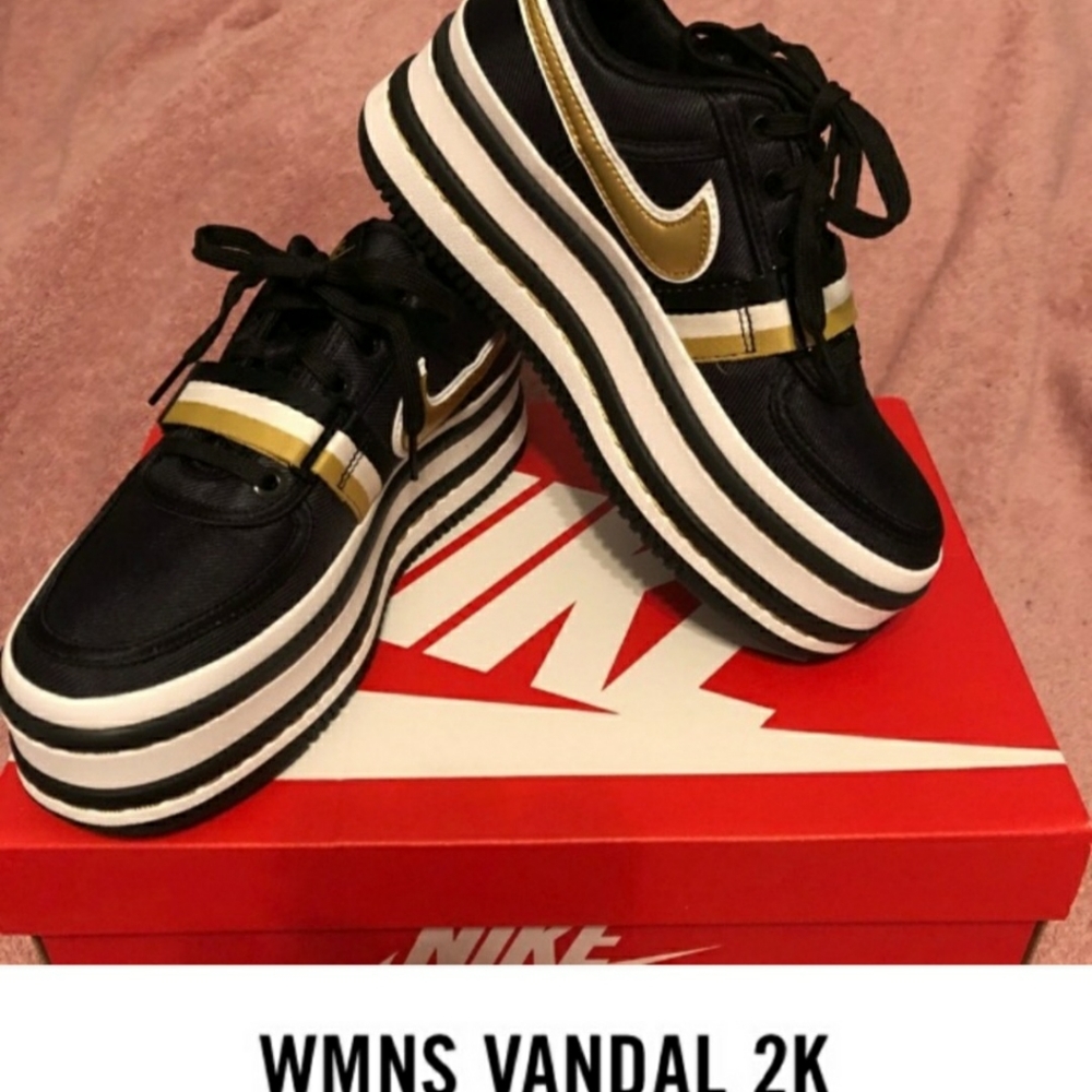 Nike Vandal 2K size 8- Sold Out! 🔥💥